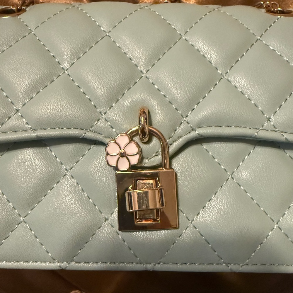 Elegant Quilted Leather Bag in Light Blue